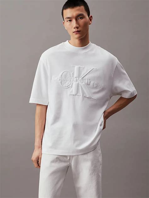 calvin klein oversized t-shirt